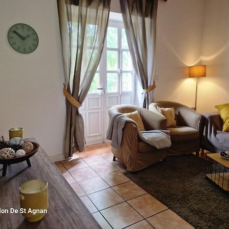 Le Pavillon De St Agnan Hotel Hautefort Екстериор снимка