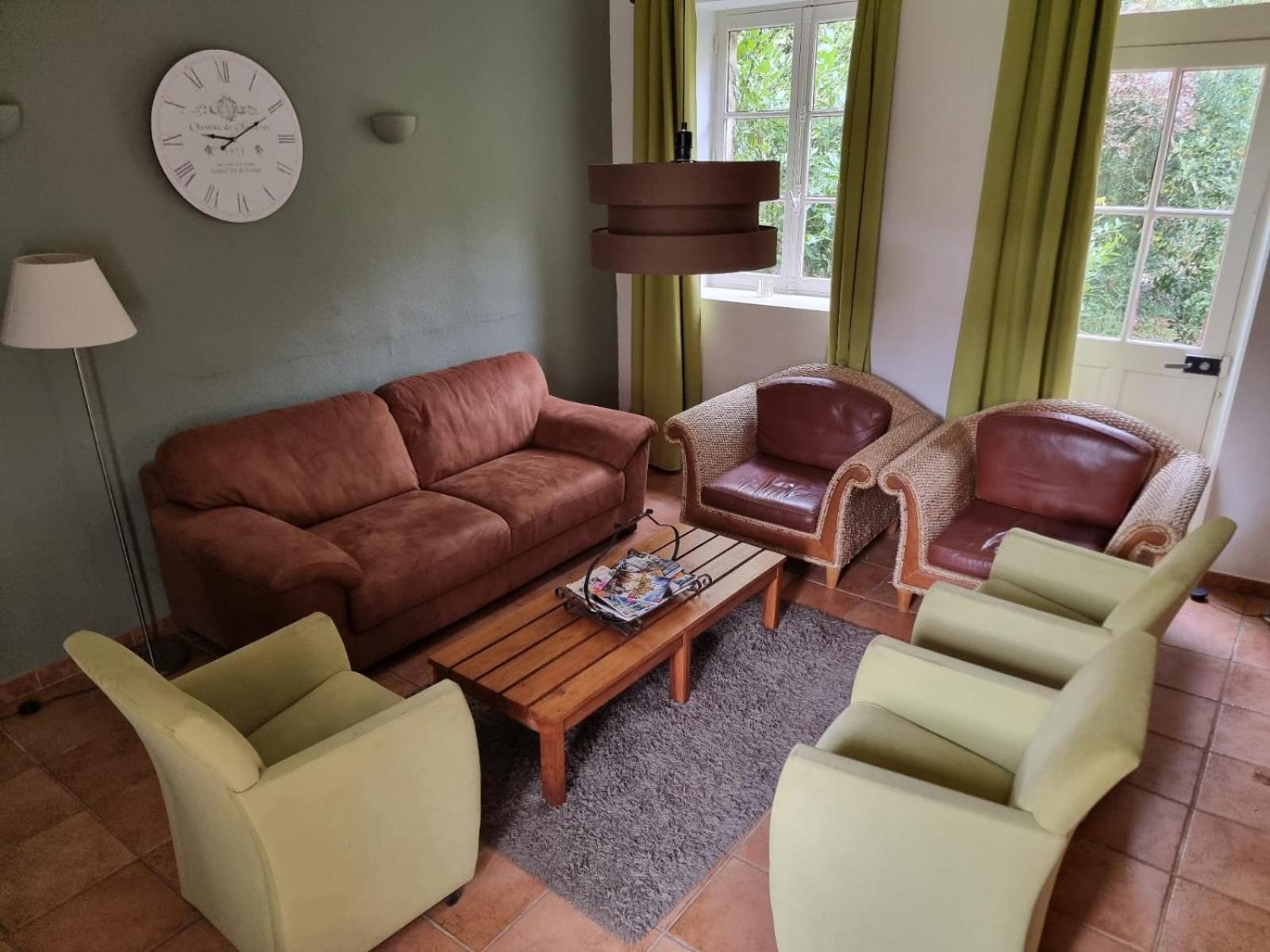 Le Pavillon De St Agnan Hotel Hautefort Екстериор снимка