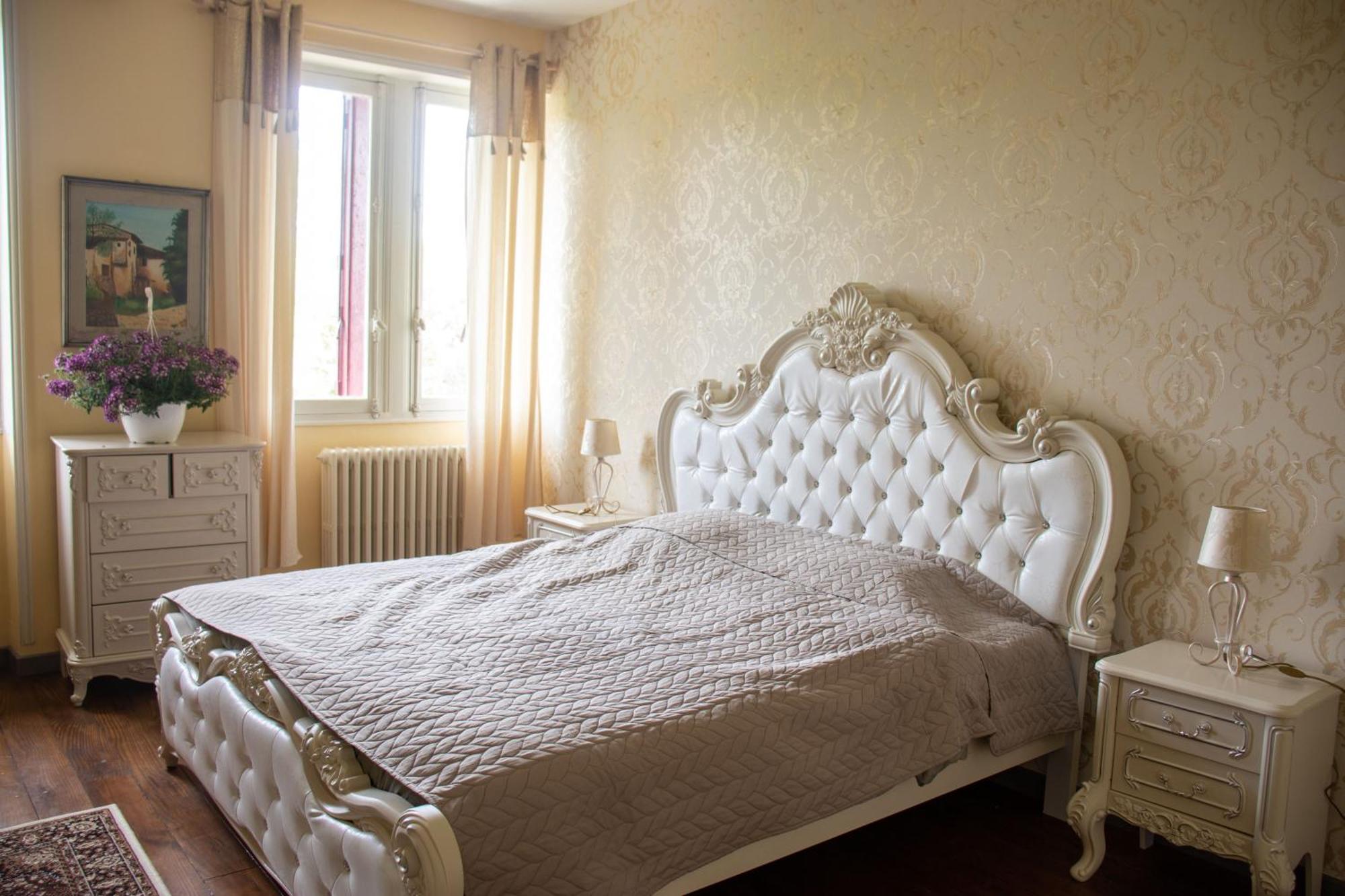 Le Pavillon De St Agnan Hotel Hautefort Екстериор снимка