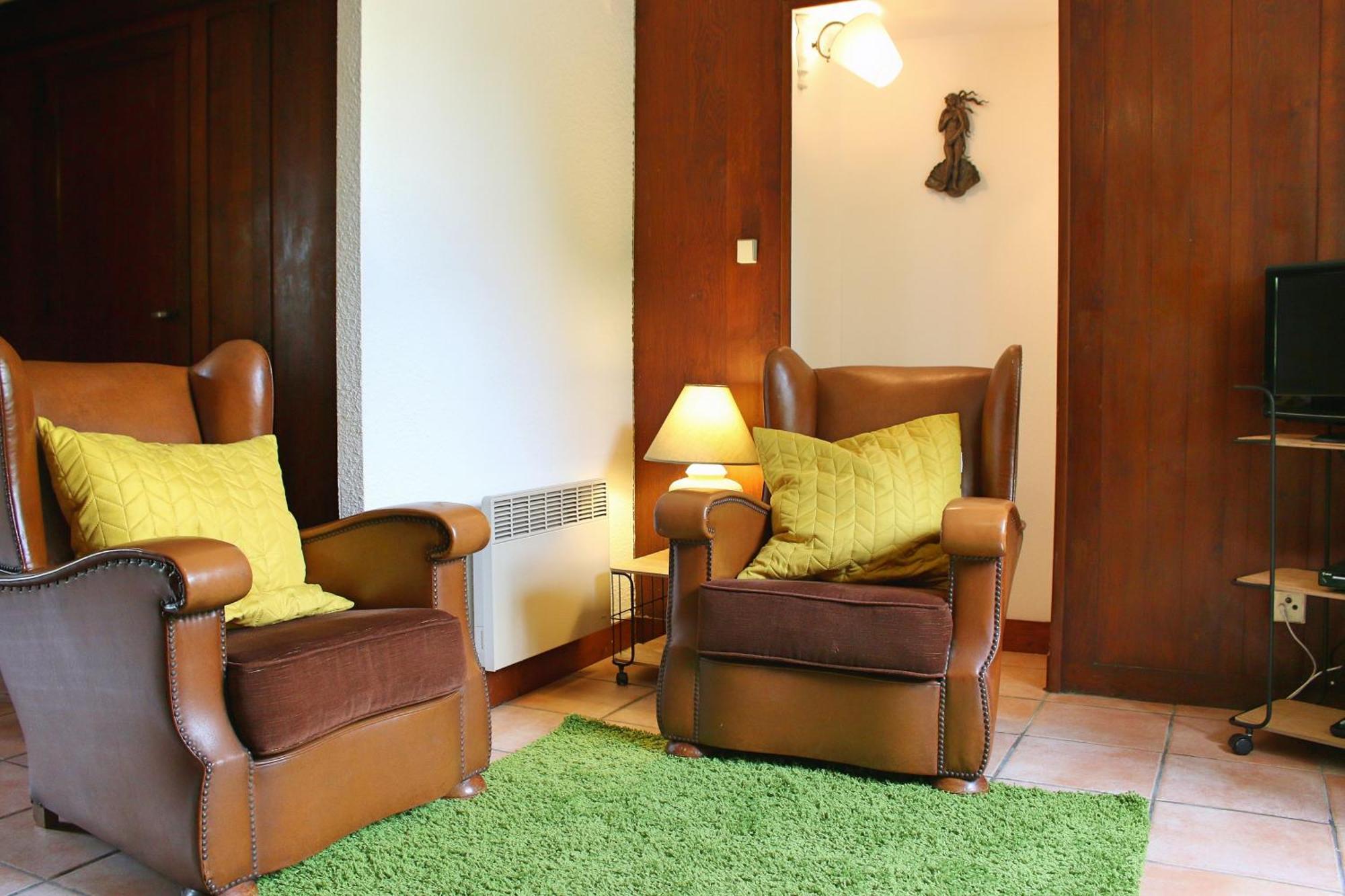 Le Pavillon De St Agnan Hotel Hautefort Стая снимка