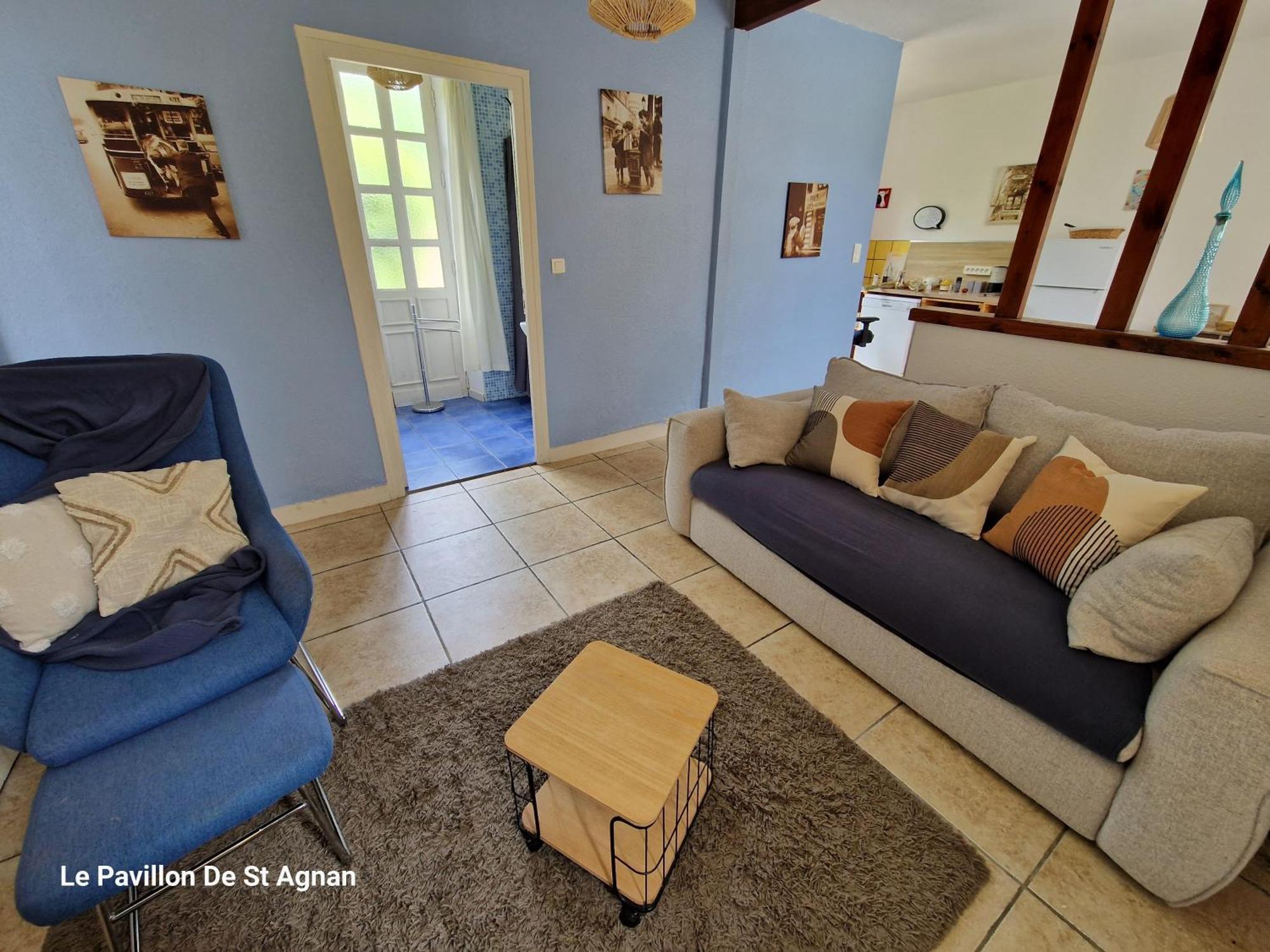 Le Pavillon De St Agnan Hotel Hautefort Екстериор снимка